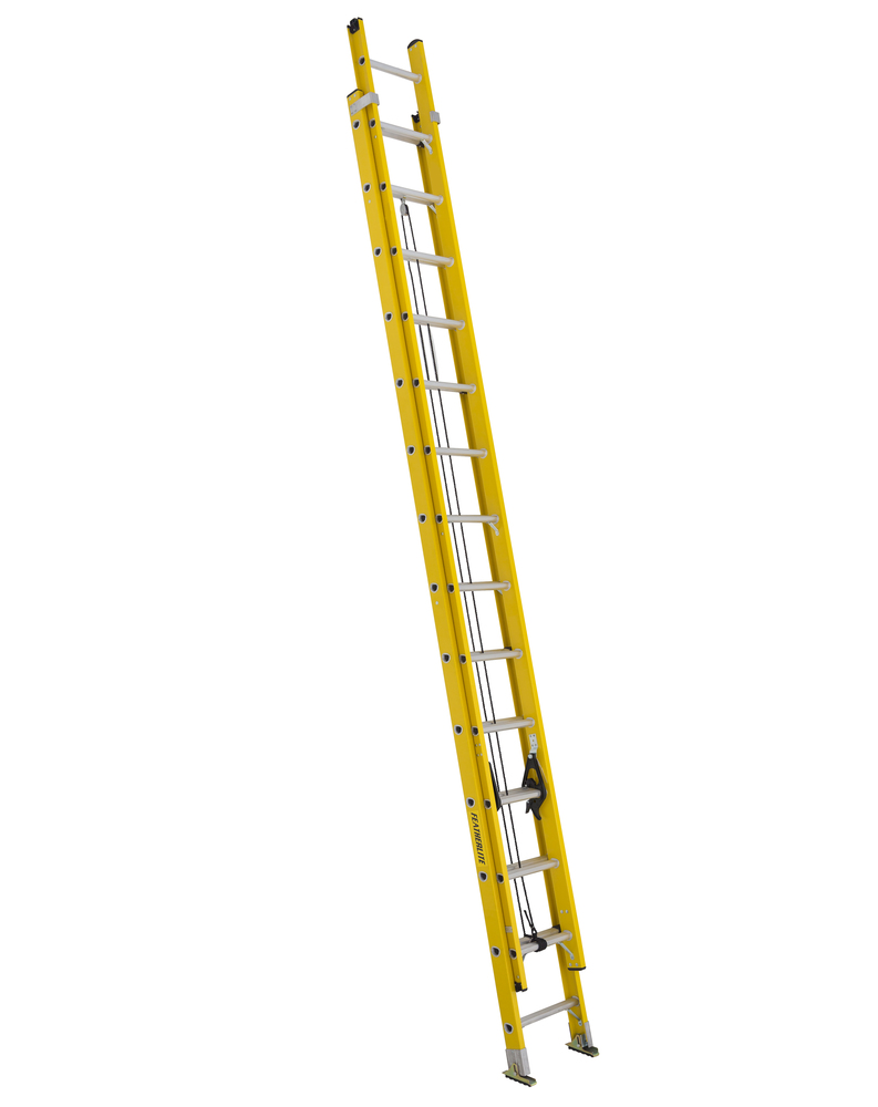 32' Fiberglass Extension Type IA 300 Load Capacity (lbs)